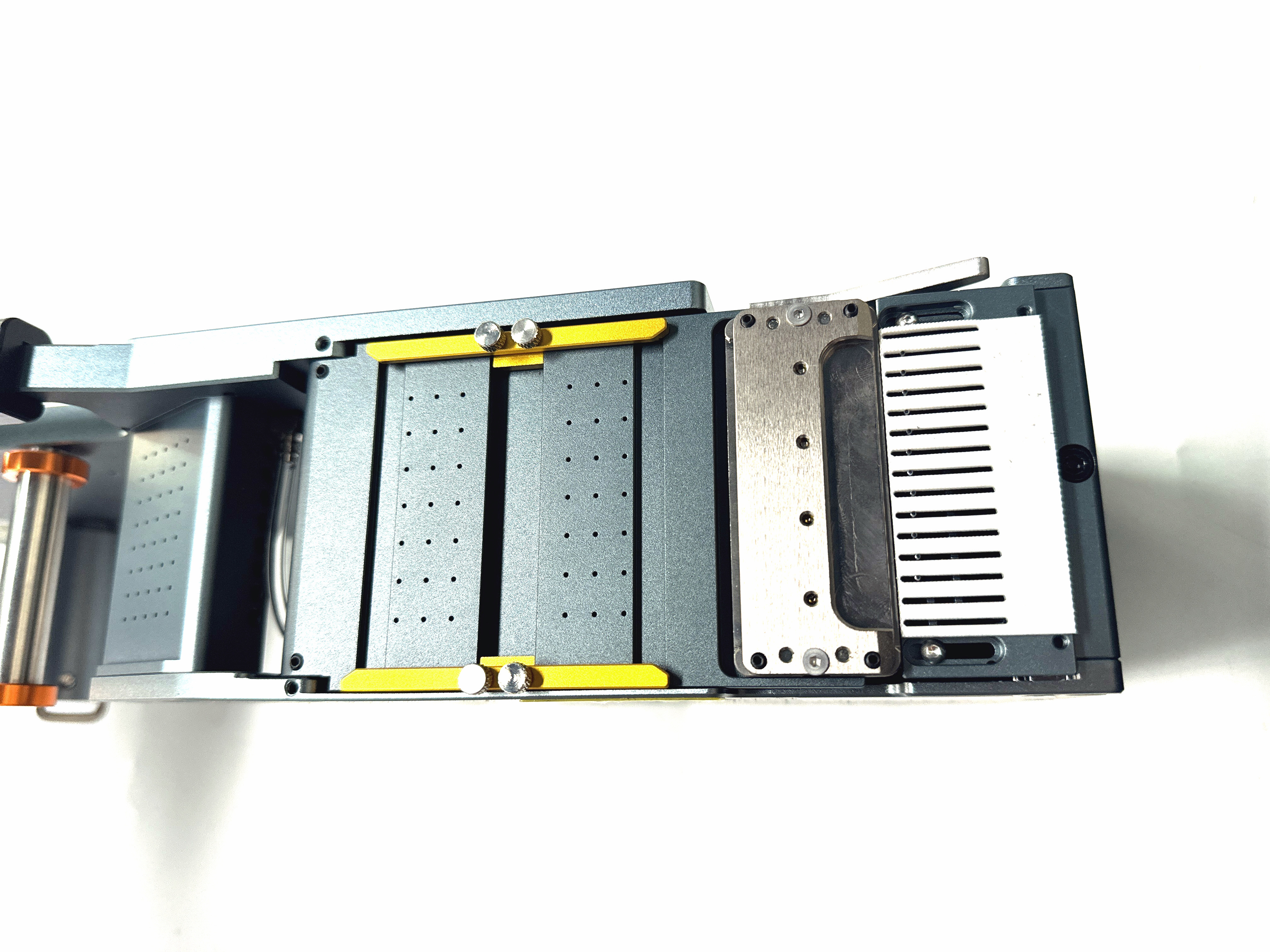 Najnowsze blogi firmy Jak części zamienne SMT mogą przedłużyć żywotność maszyn SMT?