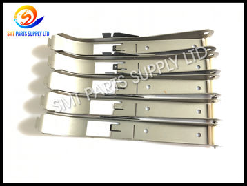 Materiał metalowy Części podajnika SMT SAMSUNG Podajnik CP 16 MM PRZEWODNIK TAŚMY J2500479 J7000787
